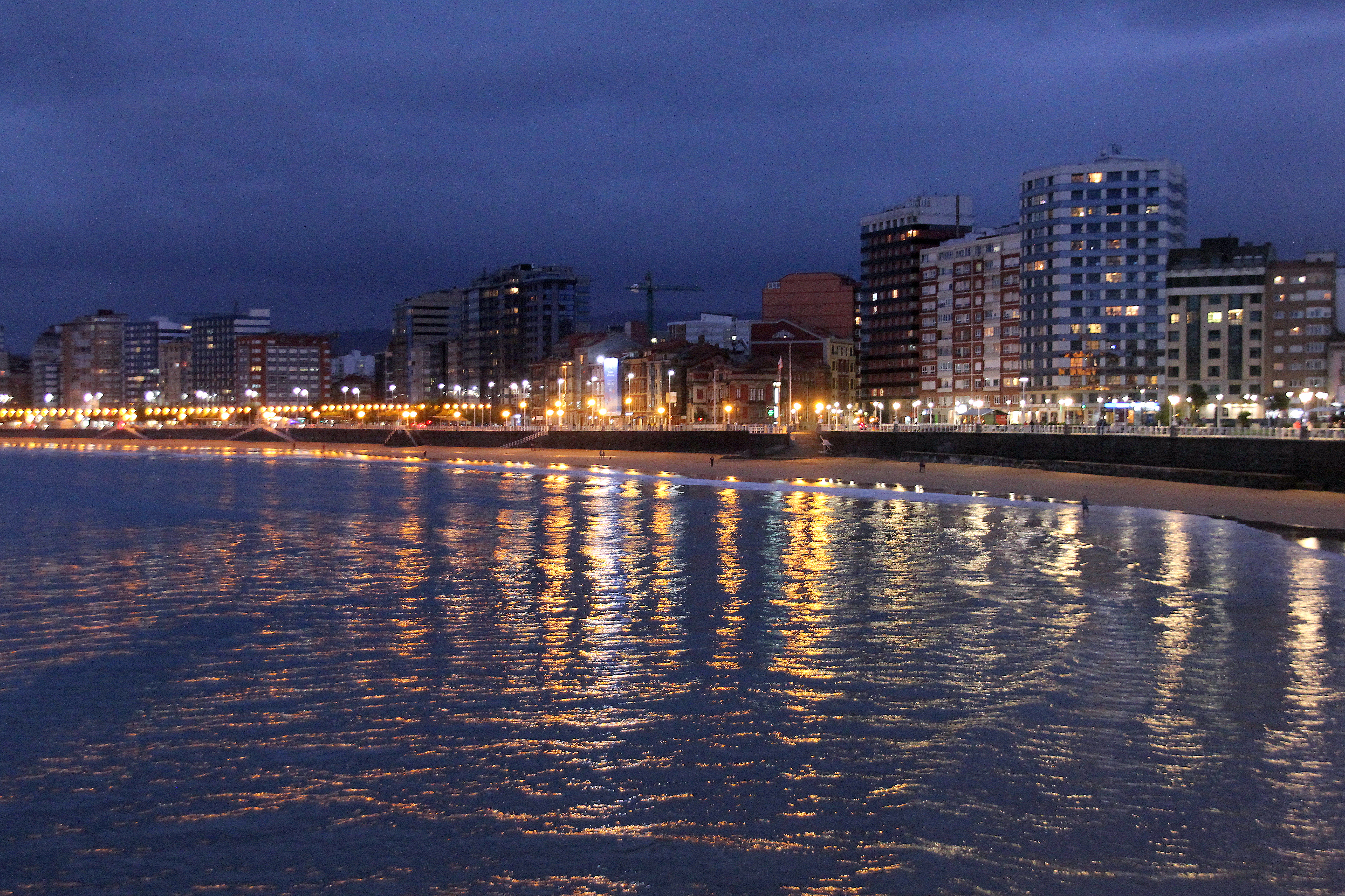 Playa de San Lorenzo en Gijón